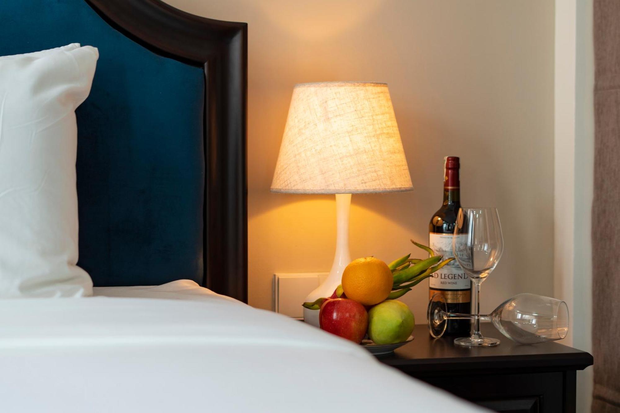 Hanoi Fiesta Grand Hotel And Spa Bagian luar foto